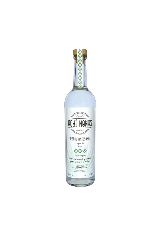 Mezcal cristalino con agave espadin aqui nomas